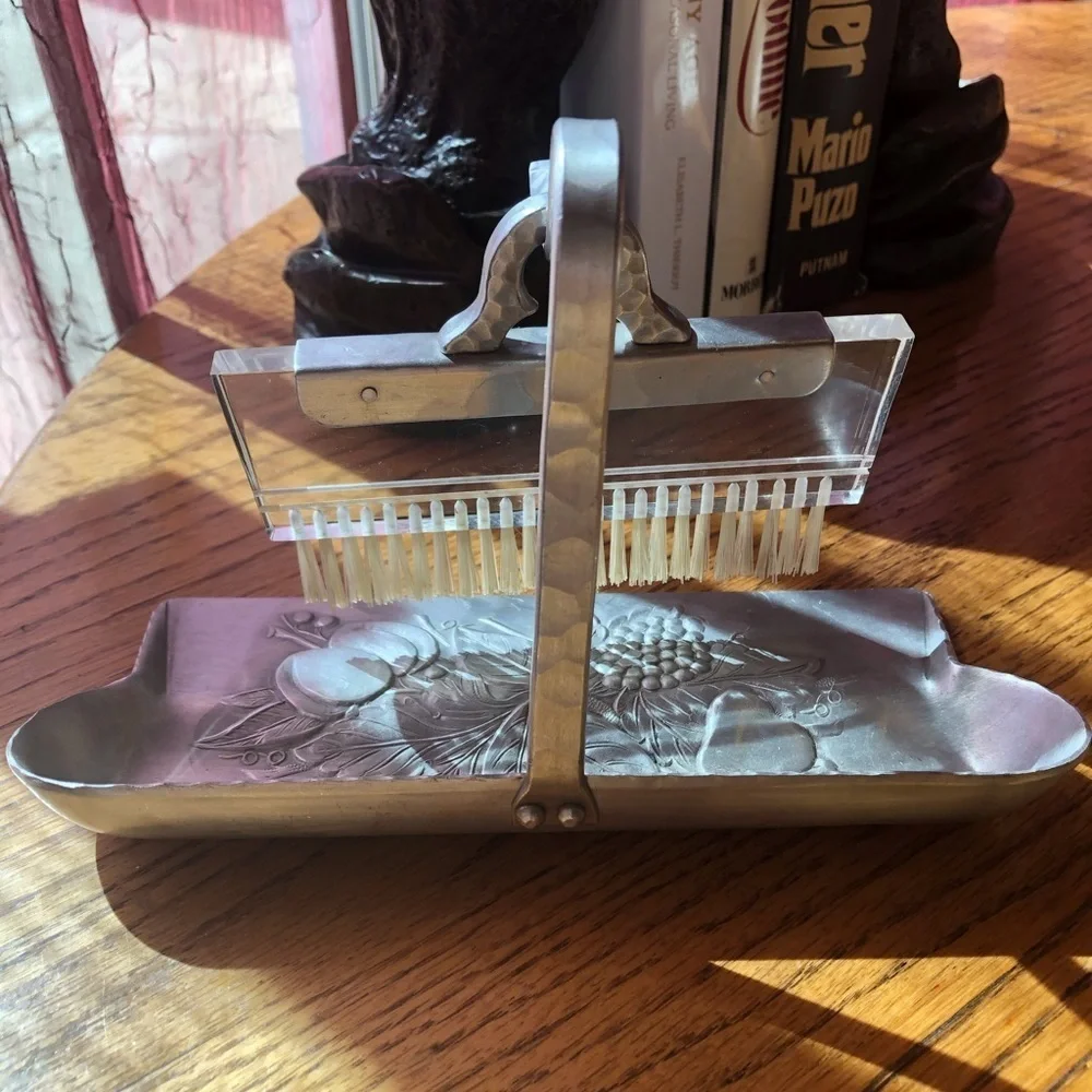 Crumb Catcher Tray Pan with Brush & Stand